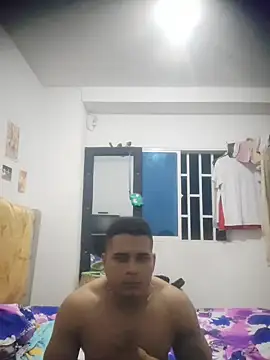 SaucyAffair0 online show from September 28, 2025, 2:06 am