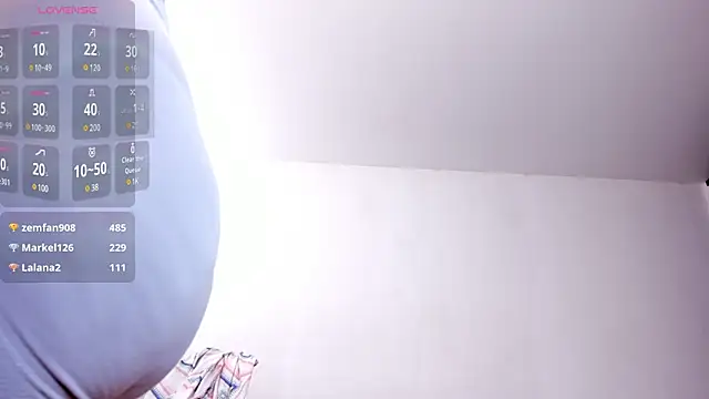 Snapshot of paulina_sweett_ chatting on February 24, 2025, 6:36 pm paulina sweett online show from February 24, 2025, 6:36 pm