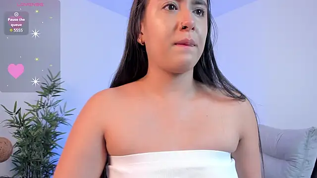 Snapshot of paulina_sweett_ chatting on March 7, 2025, 12:56 pm paulina sweett online show from March 7, 2025, 12:56 pm