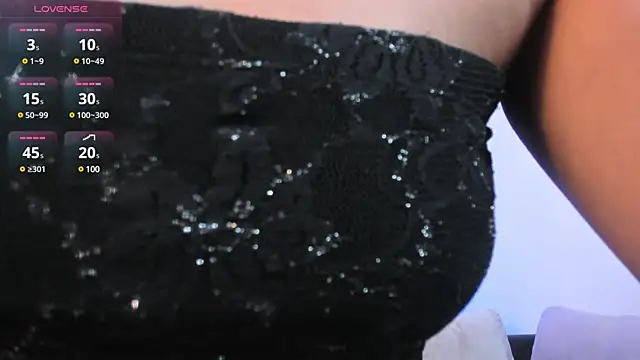 Snapshot of paulina_sweett_ chatting on March 18, 2025, 12:25 pm paulina sweett online show from March 18, 2025, 12:25 pm