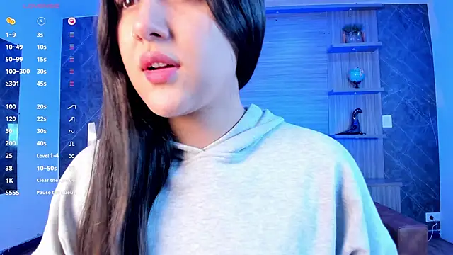 Snapshot of paulina_sweett_ chatting on October 14, 2025, 12:17 pm paulina sweett online show from October 14, 2025, 12:17 pm