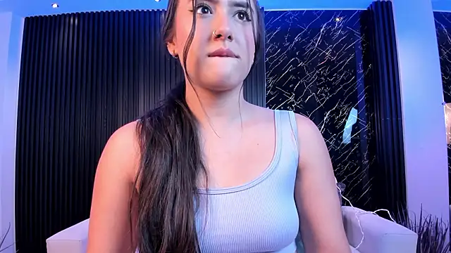 Snapshot of paulina_sweett_ chatting on January 19, 2026, 12:31 pm paulina sweett online show from January 19, 2026, 12:31 pm