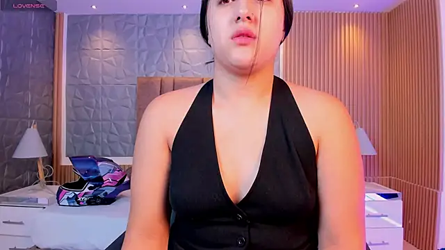 Snapshot of paulina_sweett_ chatting on June 27, 2026, 11:04 am paulina sweett online show from June 27, 2026, 11:04 am