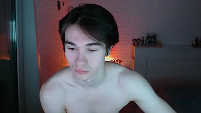 MarkusDean online show from November 3, 2025, 7:37 pm