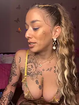 Chachou000 online show from September 23, 2025, 8:34 pm