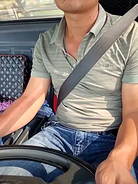 Vanilahirl online show from December 19, 2025, 4:19 am