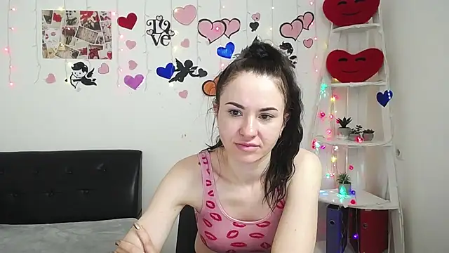 KaraCriegs online show from February 22, 2025, 4:51 am