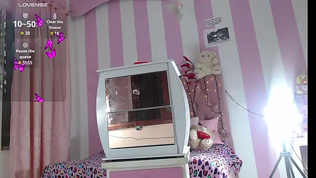 zaleya mateus online show from December 2, 2025, 10:53 am