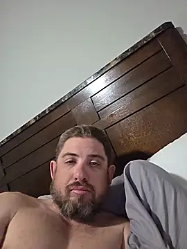caliguy37 online show from May 22, 2026, 6:42 am