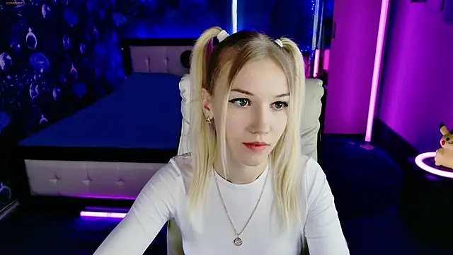 ShhhO O online show from April 10, 2026, 9:36 am