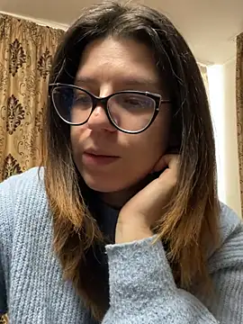 NadiraNoor online show from March 3, 2026, 8:53 am