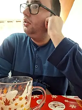 Javier bear online show from January 18, 2026, 10:41 am