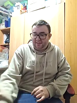 Javier bear online show from February 9, 2026, 2:32 pm