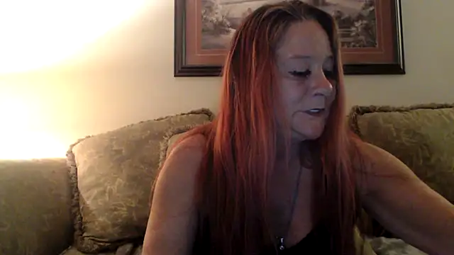 Snapshot of LexxiLeeds chatting on January 29, 2025, 12:12 am LexxiLeeds online show from January 29, 2025, 12:12 am