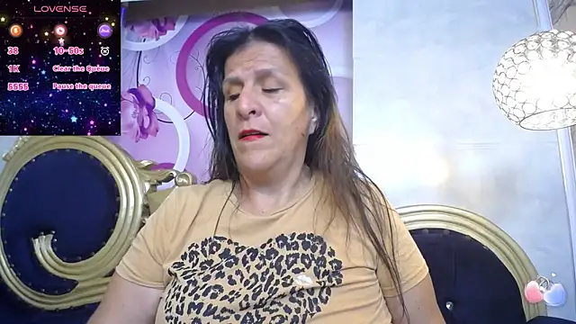 Snapshot of karito_mature17 chatting on December 18, 2024, 11:24 am karito mature17 online show from December 18, 2024, 11:24 am