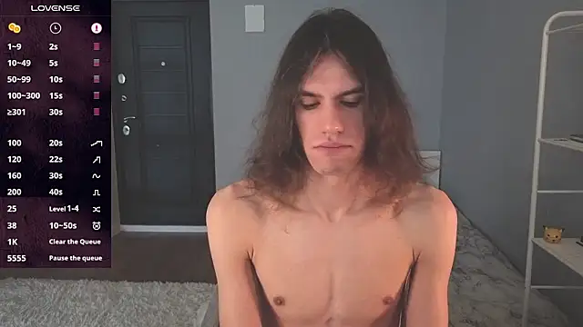 mollymila online show from March 8, 2026, 8:51 am