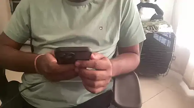 dhruv-sluppy online show from January 29, 2025, 8:29 am