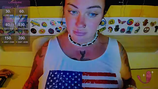 EllieOz online show from September 14, 2025, 6:40 pm