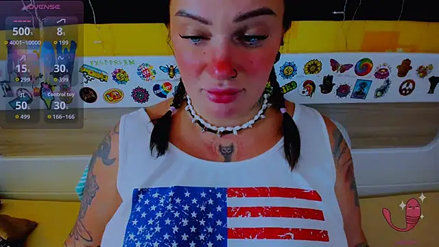 EllieOz online show from September 21, 2025, 11:56 am