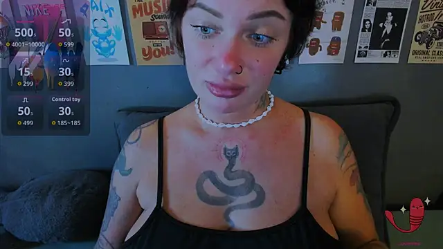 EllieOz online show from June 22, 2026, 4:59 pm
