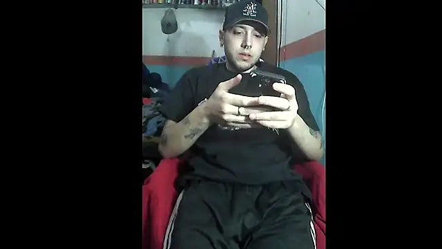 Snapshot of JoelCrza chatting on January 19, 2025, 3:29 am JoelCrza online show from January 19, 2025, 3:29 am