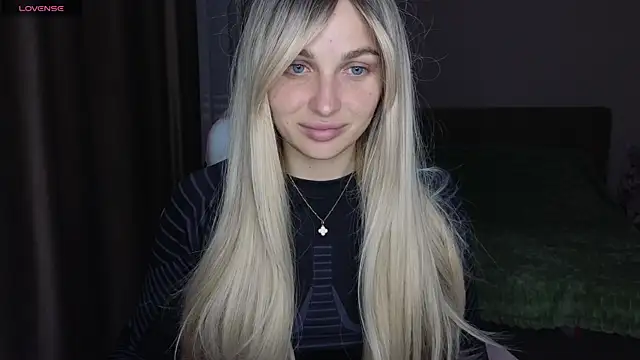 Snapshot of Yoda21 chatting on November 7, 2025, 6:08 pm Yoda21 online show from November 7, 2025, 6:08 pm