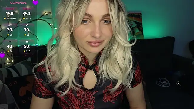 Snapshot of Yoda21 chatting on November 29, 2025, 12:19 pm Yoda21 online show from November 29, 2025, 12:19 pm