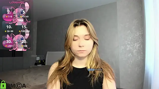 Snapshot of SweetMonicka chatting on December 8, 2024, 7:47 am SweetMonicka online show from December 8, 2024, 7:47 am