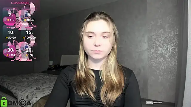 Snapshot of SweetMonicka chatting on December 9, 2024, 4:47 pm SweetMonicka online show from December 9, 2024, 4:47 pm