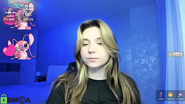 Snapshot of SweetMonicka chatting on December 20, 2024, 5:29 pm SweetMonicka online show from December 20, 2024, 5:29 pm