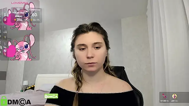 Snapshot of SweetMonicka chatting on December 29, 2024, 3:35 pm SweetMonicka online show from December 29, 2024, 3:35 pm