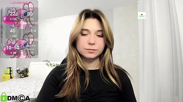 Snapshot of SweetMonicka chatting on February 5, 2025, 6:59 pm SweetMonicka online show from February 5, 2025, 6:59 pm