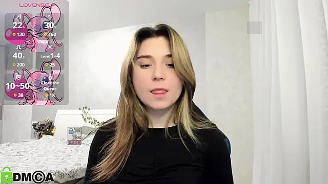 Snapshot of SweetMonicka chatting on February 10, 2025, 4:58 pm SweetMonicka online show from February 10, 2025, 4:58 pm