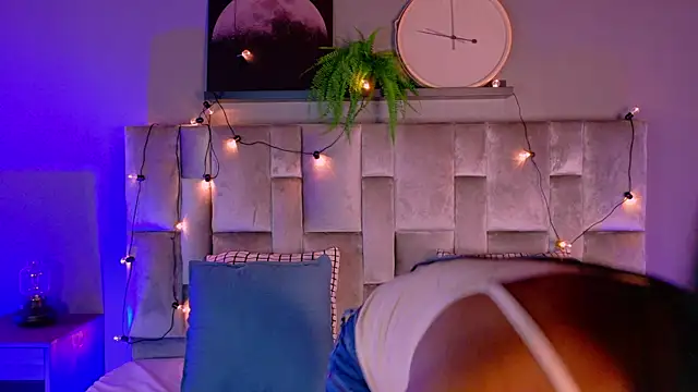 nahomi campbell online show from October 18, 2025, 7:36 pm