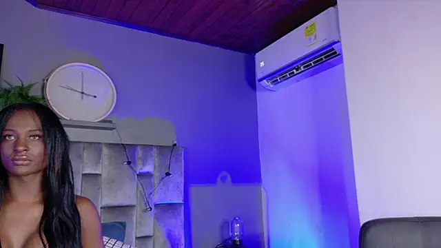 nahomi campbell online show from October 29, 2025, 7:37 pm