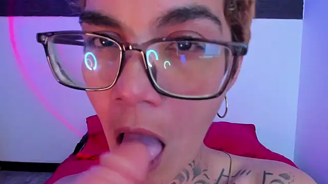 anaroman01 online show from December 21, 2024, 2:30 am