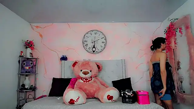 maria camilacms online show from March 26, 2026, 6:02 pm