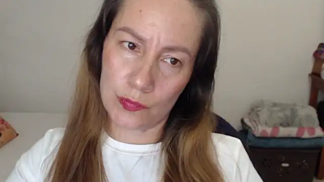 CATRINA-83 online show from January 13, 2026, 9:31 pm