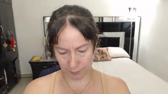 Snapshot of CATRINA-83 chatting on January 15, 2026, 10:57 pm CATRINA-83 online show from January 15, 2026, 10:57 pm