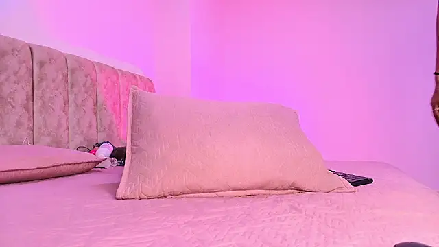 arl chloee online show from March 1, 2026, 3:08 am