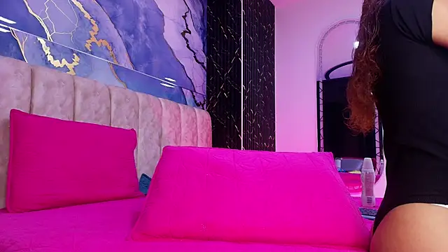 Snapshot of arl_chloee chatting on July 15, 2026, 3:12 am arl chloee online show from July 15, 2026, 3:12 am