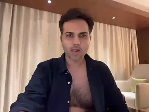 immog727 online show from December 28, 2024, 8:04 pm