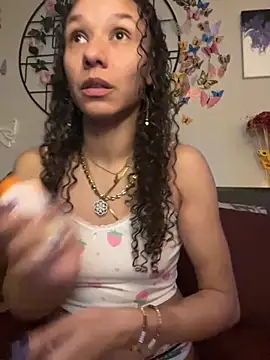  Neeka  online show from December 1, 2025, 4:06 am