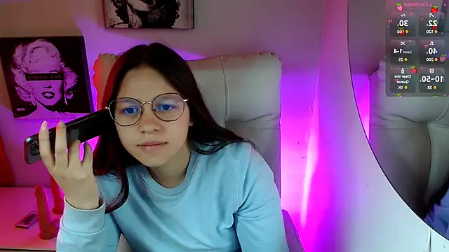 SamanthaRoldaan online show from January 19, 2026, 1:59 pm