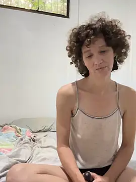 Snapshot of randomshuffles chatting on November 14, 2025, 12:59 pm randomshuffles online show from November 14, 2025, 12:59 pm