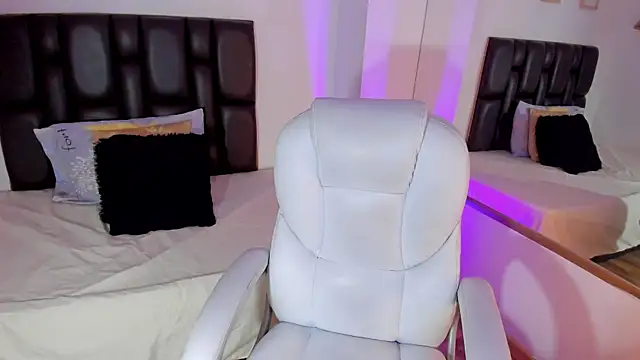 Snapshot of lana-rosse chatting on March 13, 2025, 7:06 pm lana-rosse online show from March 13, 2025, 7:06 pm