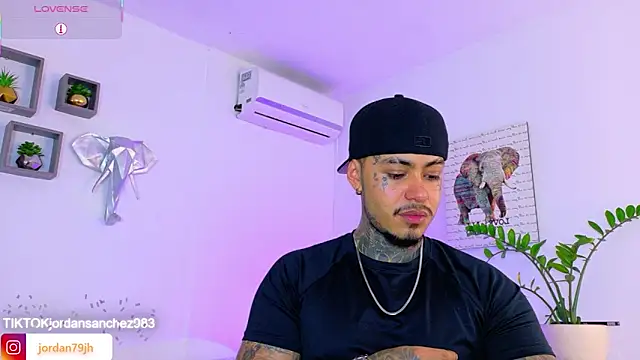 JordanSmiith  online show from May 31, 2026, 6:20 pm