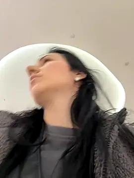 naughty lucifer online show from November 9, 2025, 5:44 pm