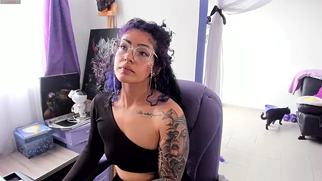 Snapshot of witchviolet chatting on September 9, 2025, 8:08 pm witchviolet online show from September 9, 2025, 8:08 pm