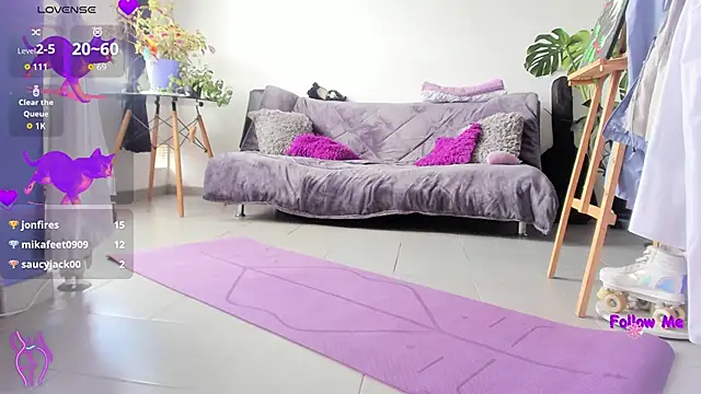 Snapshot of witchviolet chatting on January 9, 2026, 5:48 pm witchviolet online show from January 9, 2026, 5:48 pm